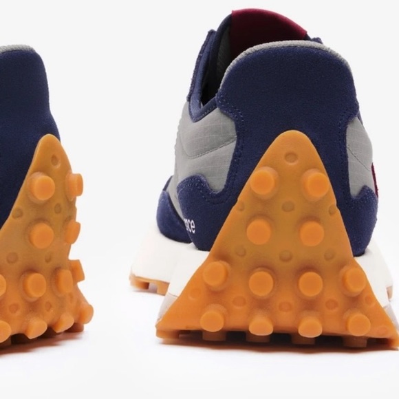 Last Women’s Navy FIGS x New Balance 327 Sneaker - Picture 5 of 7